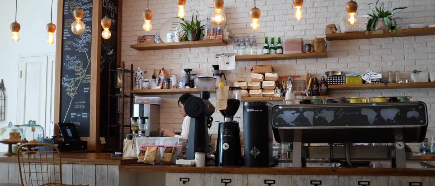 Google ストリートビューで店内、施設内を公開するメリットとは？
